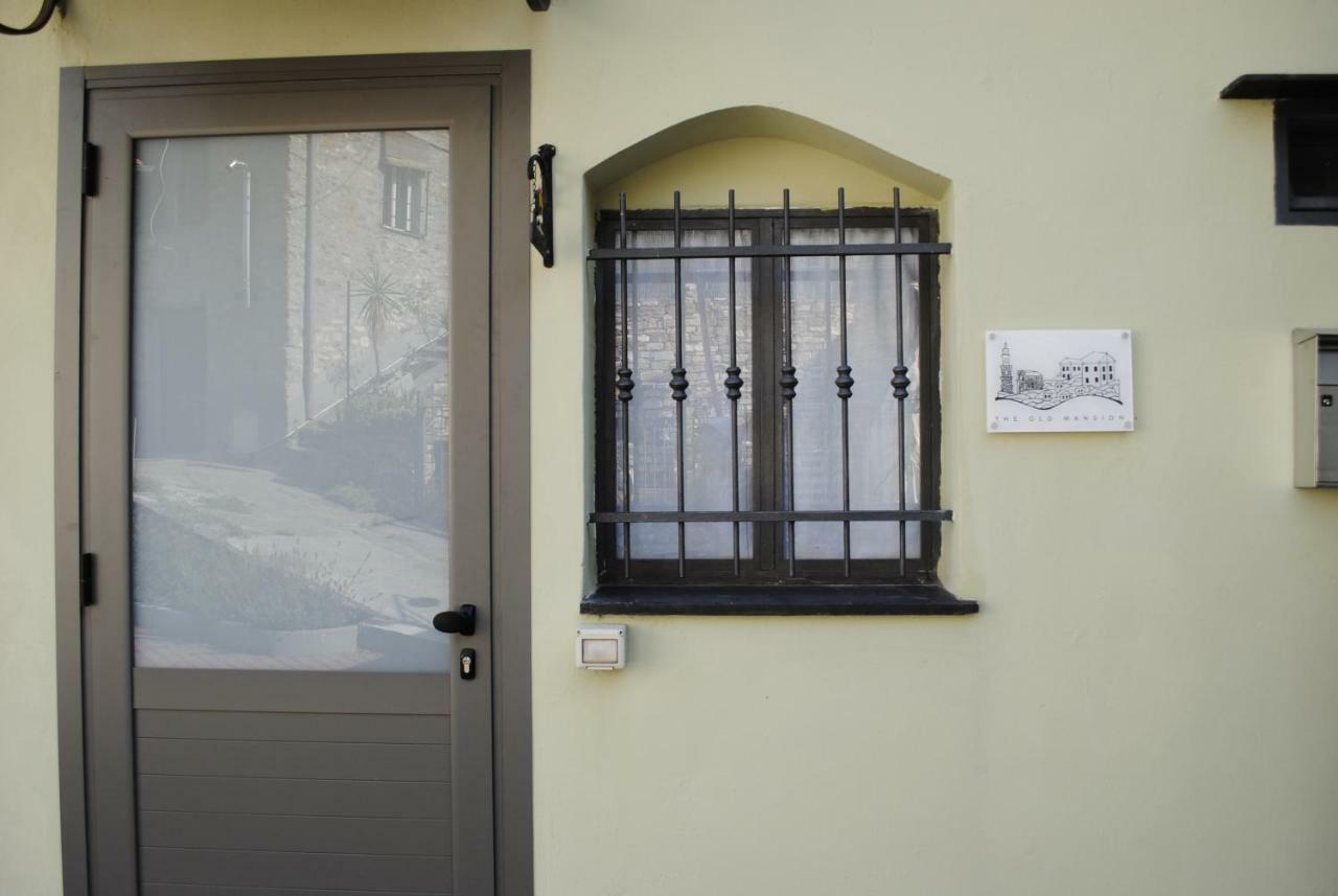 Вилла The Old Mansion Вазиа Экстерьер фото